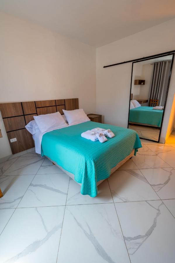 Los Esteros Hostal Huanchaco Exterior foto